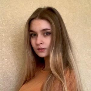 Meet your Posher, Abbie